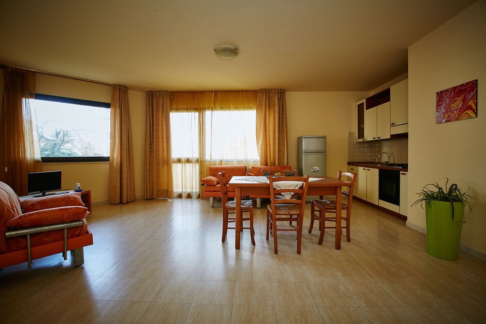 Residence Le Saline Марсала Екстериор снимка
