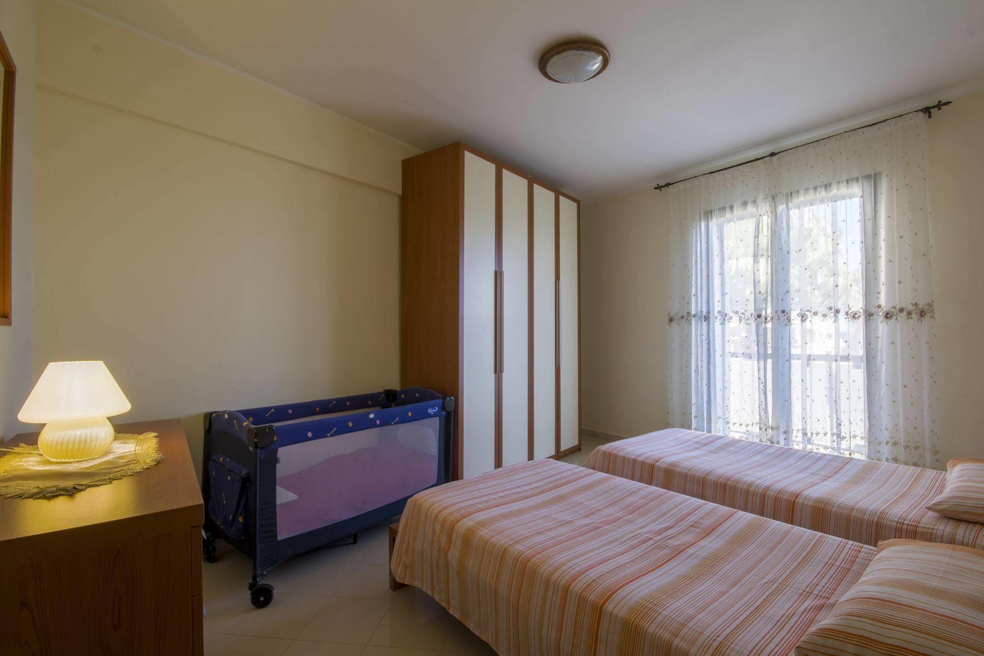 Residence Le Saline Марсала Екстериор снимка