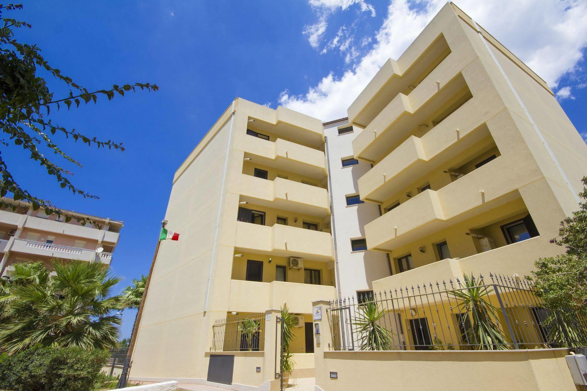 Residence Le Saline Марсала Екстериор снимка